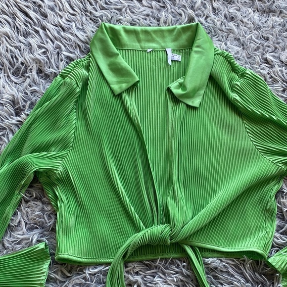 NWOT Princess Polly Venga Cropped Green Long Sleeve Top - Picture 4 of 8
